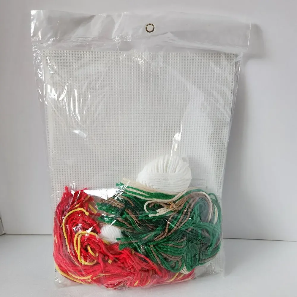 New! BUCILLA Merry Christmas Pre-Cut Plastic Canvas Needlepoint Kit #61110 1990